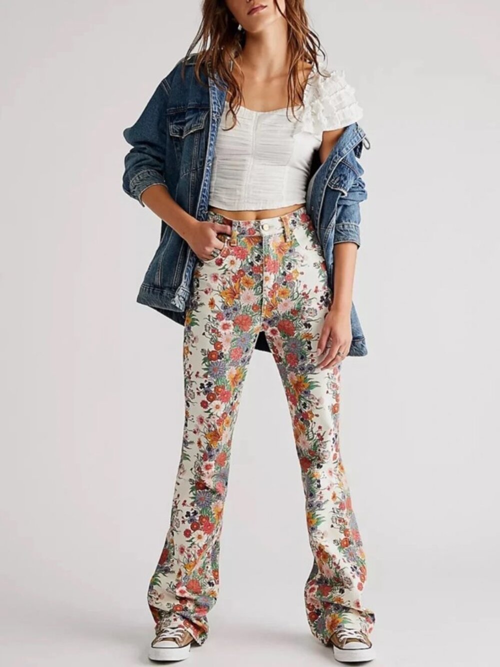 Wrangler NWT Westward High-Rise Floral Boot Jeans Size 31 x 34"
